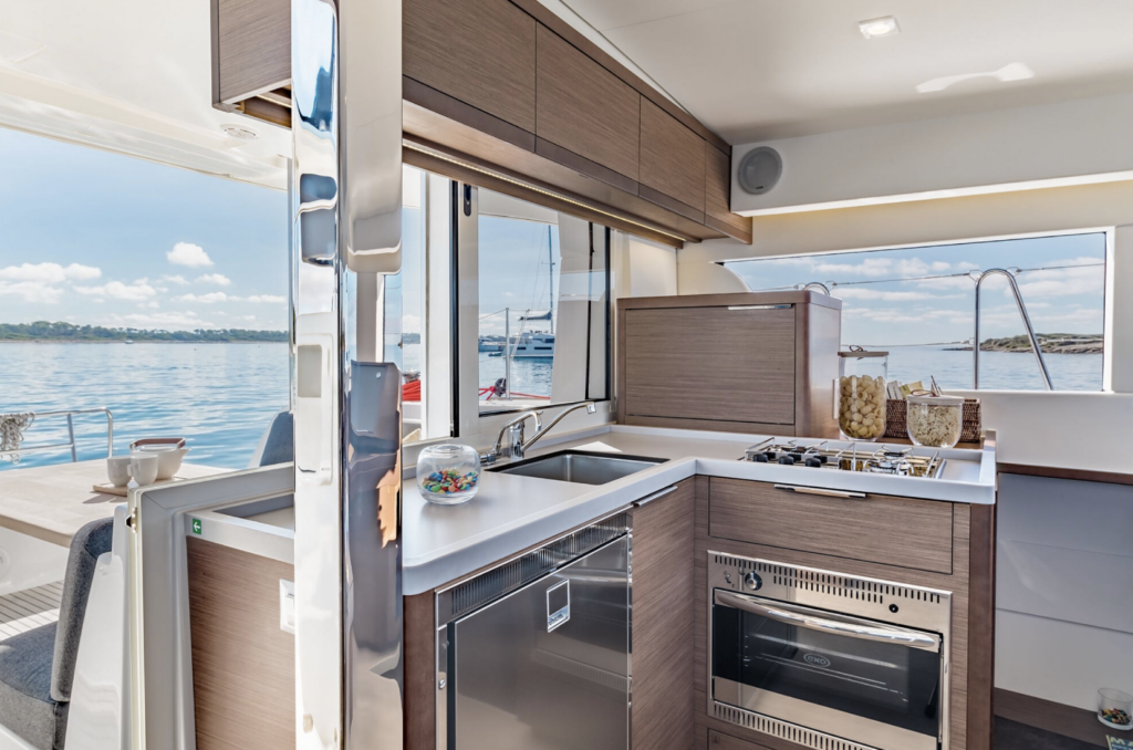 cuisine du Catamaran VOILE A DOC - LAGOON 40