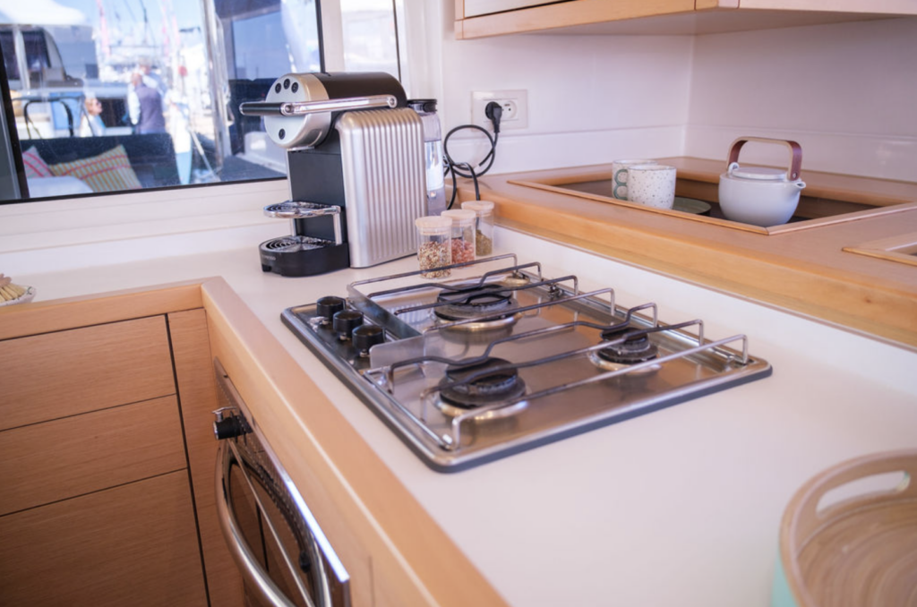 Cuisine du catamaran Lipopette - LAGOON 450F - NEO