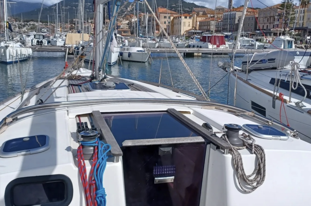 le Nougatess - Dufour 335 GL (2013)